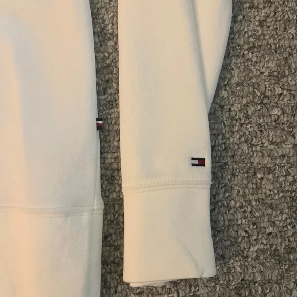 Rare Vintage Tommy Hilfigure Quart Zip Sweater with Embroidered Logo